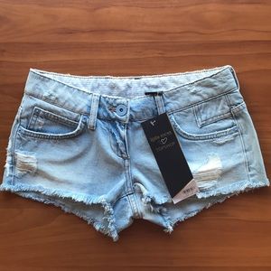 Kate Moss and Topshop Bleach Ripped Short NWT